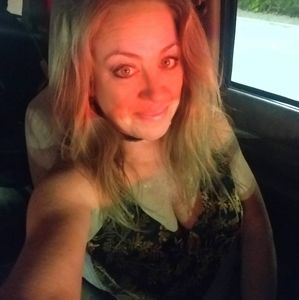 Meet your Posher, Rhonda